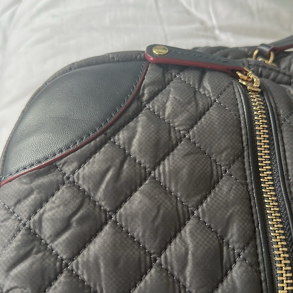 Mz Wallace Crosby dark gray red piping - Picture 4 of 8